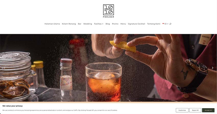 10/10 Pool Bar Website